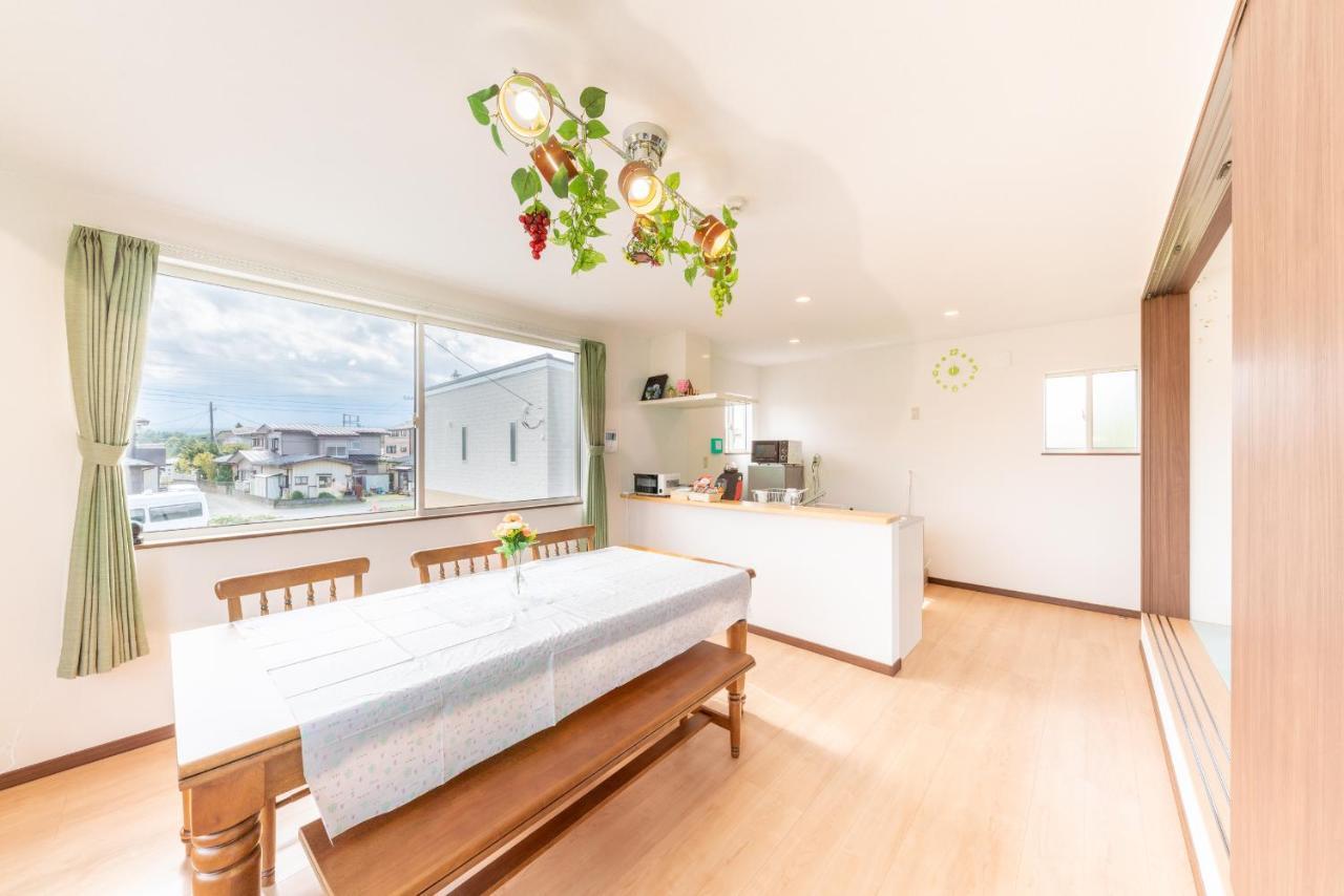 Private House Clover Fujikawaguchiko Luaran gambar